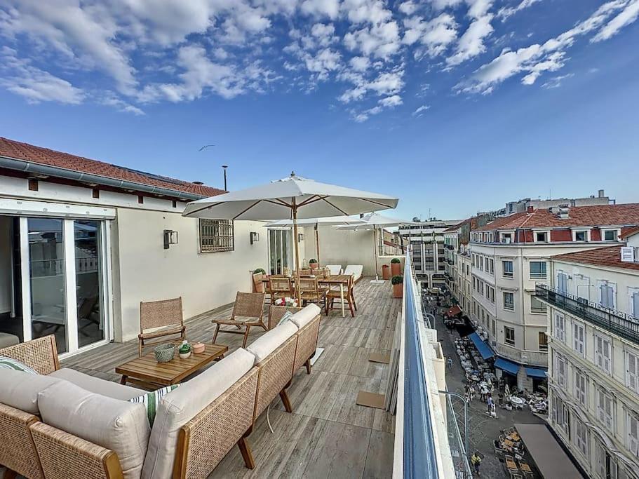 79m2 Penthouse, Palais Et Plages A 400m & 5mn Appartamento