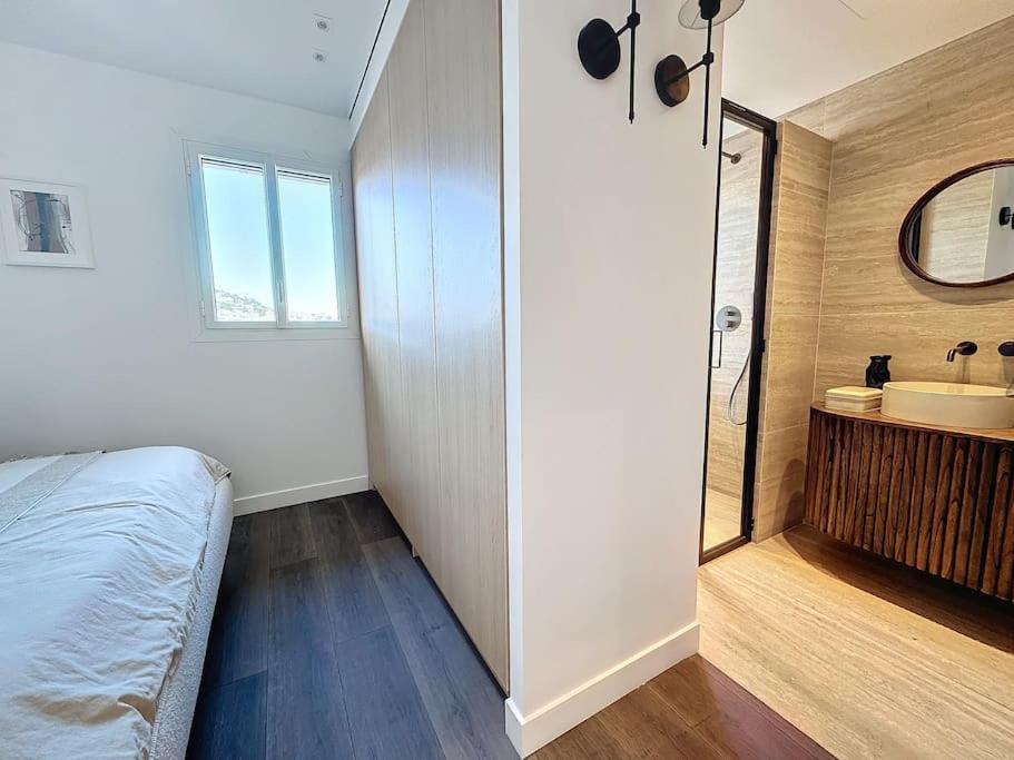 Appartamento 79m2 Penthouse, Palais Et Plages A 400m & 5mn